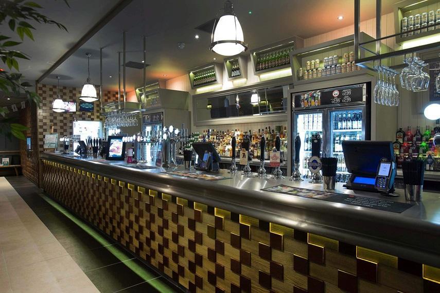 Jolly'S Hotel Wetherspoon Dundee Exterior photo