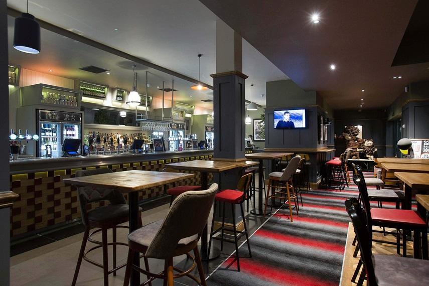 Jolly'S Hotel Wetherspoon Dundee Exterior photo